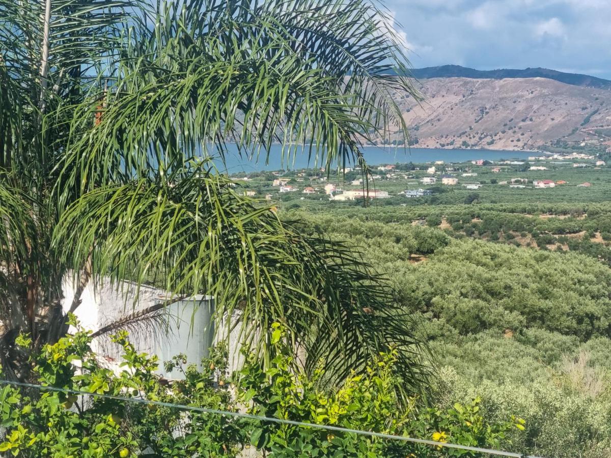 Villa Vanessa Kíssamos Exteriör bild