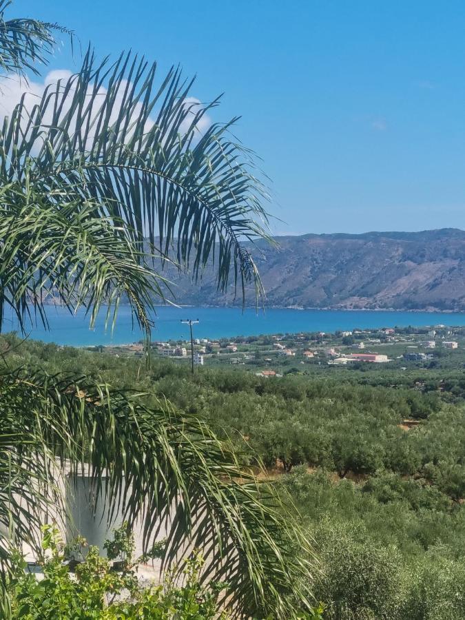 Villa Vanessa Kíssamos Exteriör bild